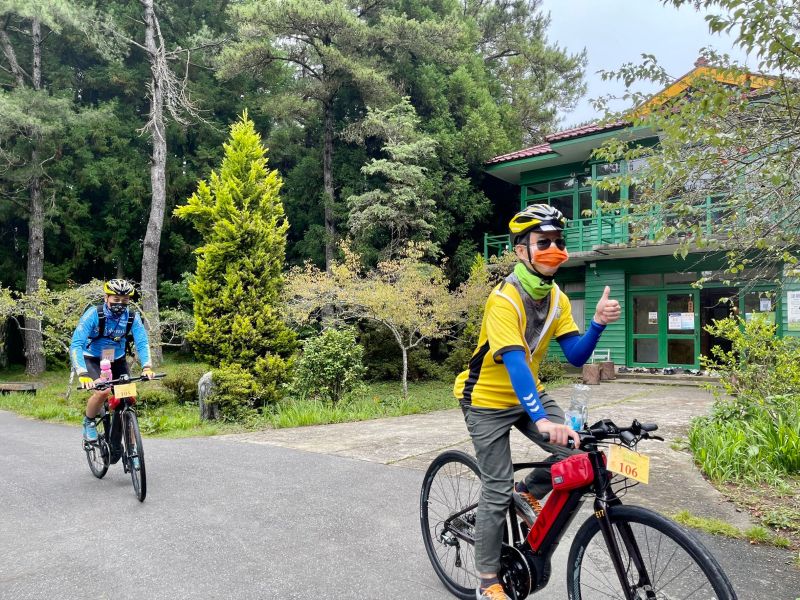 ▲車友體驗沿途的自然林蔭，與山林密境道路(圖／參山處提供2021.8.15)