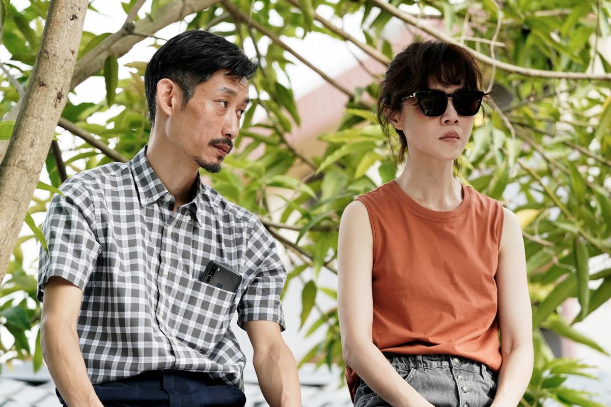 ▲陳竹昇（左）、謝盈萱父女戲有笑有淚。（圖／華視、CATCHPLAY提供）