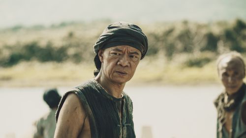 ▲《斯卡羅》首集驚見已故三金影帝吳朋奉的精湛演出。(圖/公視提供) ▲3金影帝吳朋奉一生在演藝界的奉獻甚鉅,獲獎無數。(圖/公視提供)