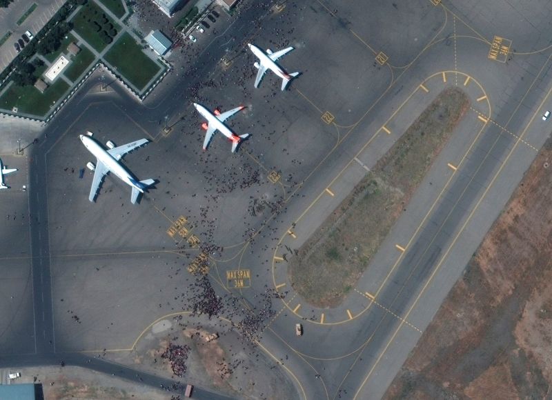 北約官員：喀布爾機場人擠人踩踏事件　17人受傷
