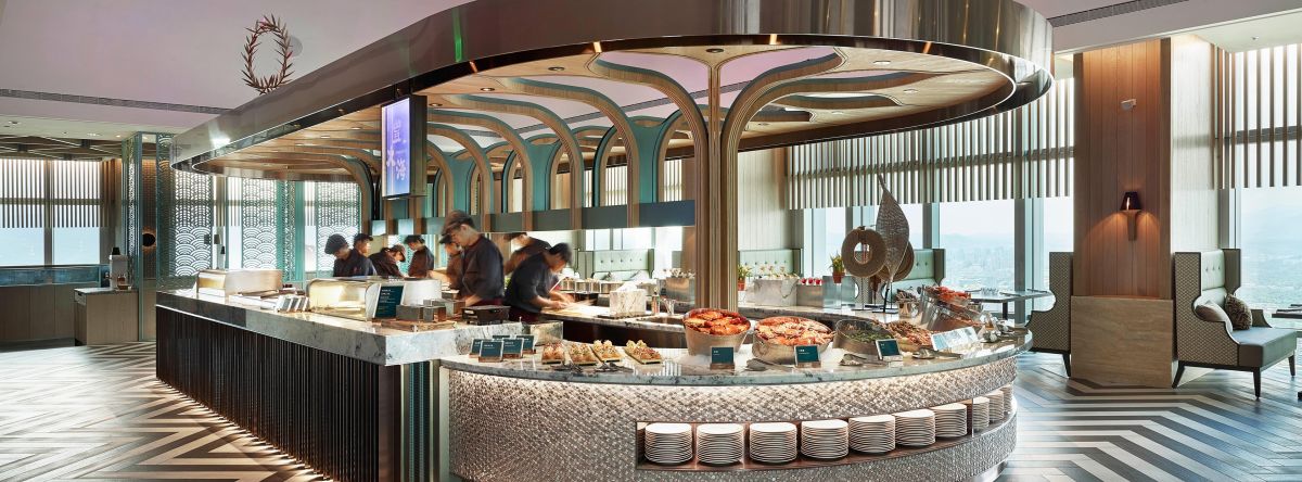 ▲因曾有確診者足跡，吃到飽餐廳饗饗表示將自主停業至8月27日。（圖／翻攝自饗饗臉書專頁）