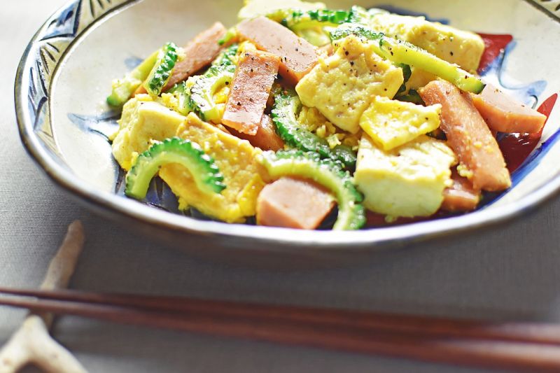 ▲在家自製「苦瓜炒雞蛋」,不僅料理步驟簡單,吃起來爽口又鮮甜(示意圖/翻攝自Pixabay)