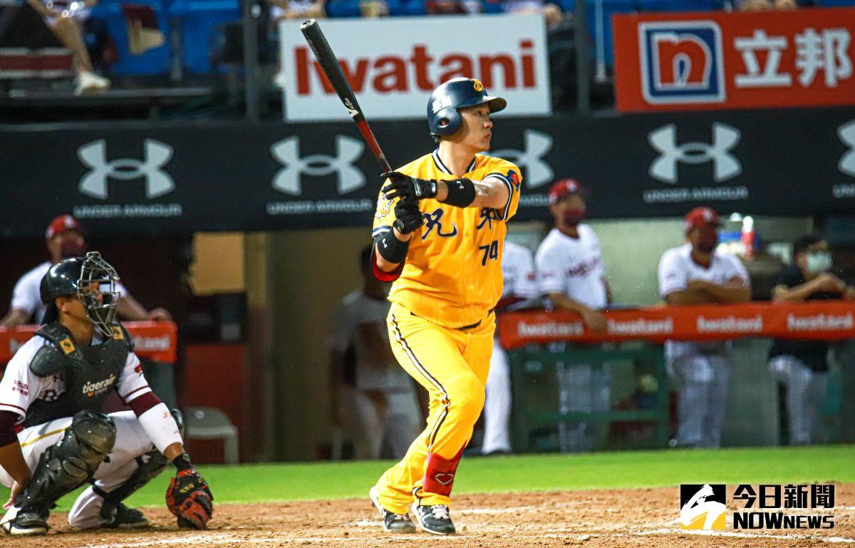 ▲中信兄弟一壘手許基宏。（圖／記者葉政勳攝 , 2021.08.17）