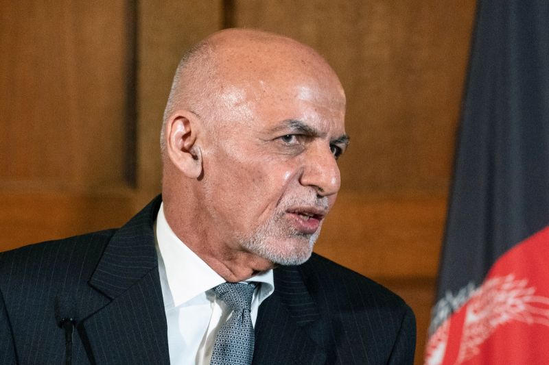 阿富汗總統出現了！拍片證實人在阿聯　否認捲鉅款落跑