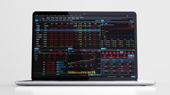 ▲使用筆電或桌機看盤一目瞭然。（圖／資料照片）