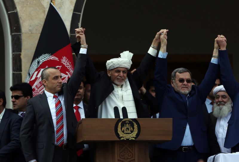 ▲阿富汗總統甘尼（中）、副總統沙雷（左）、第二副總統達尼許（Sarwar