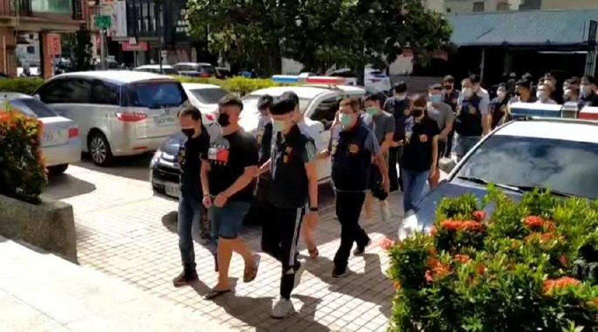 ▲苓雅分局偵查隊員警緊追200公里將陳姓主嫌共9人一併逮捕到案。（圖／記者郭凱杰翻攝）