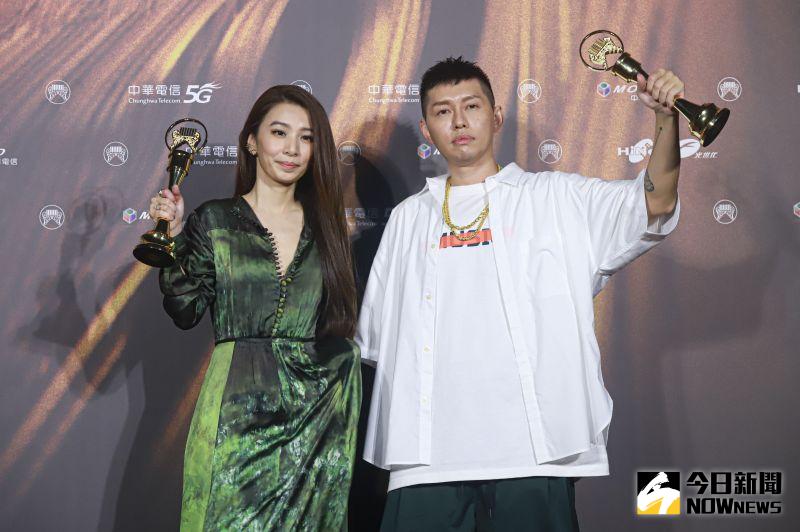 ▲第32屆金曲獎得獎名單揭曉,蛋堡(右)拿走歌王、華語專輯兩大獎,田馥甄封后。(圖/NOWnews影像中心)