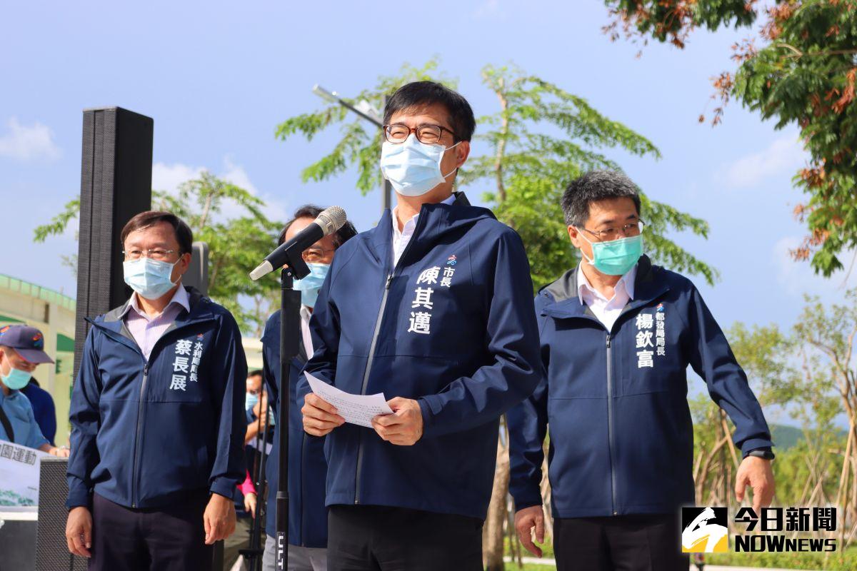 ▲市長就職一周年，陳其邁表示，能陪同故鄉一同成長，是人生最幸福的一件事情。（圖／記者鄭婷襄攝，2021.08.24）