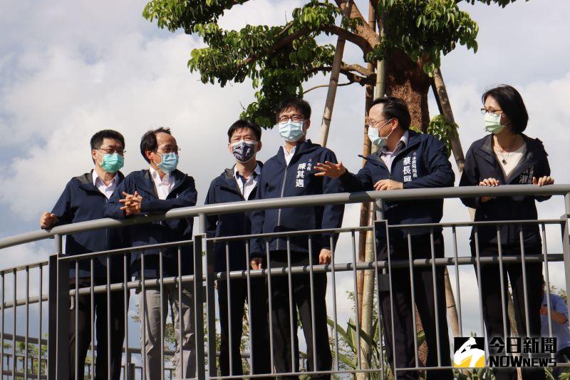 ▲陳其邁認為,人生要實現理想,原來是近在眼前,「就在自己的故鄉」。(圖/記者鄭婷襄攝,2021.08.24)