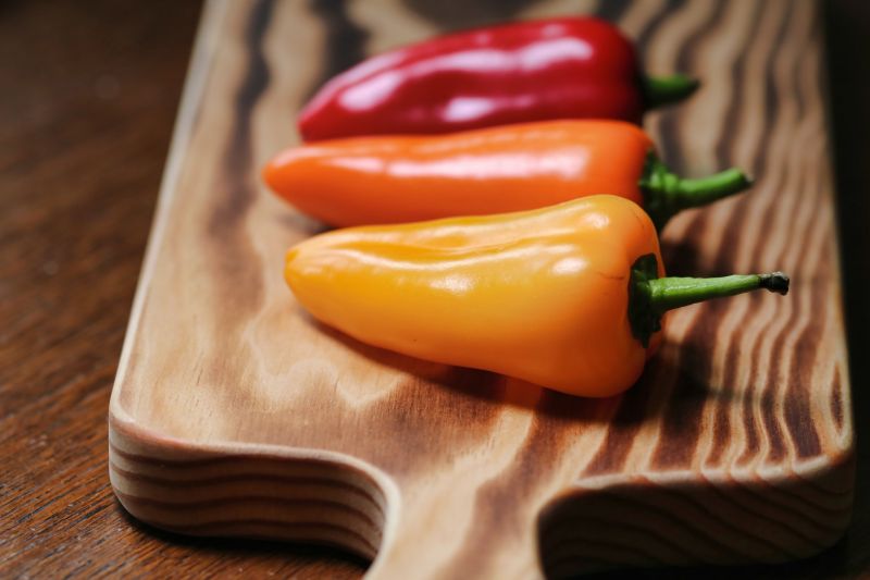 ▲市場上能夠看到不同顏色的甜椒，有專家也解答其中的不同之處。（圖／翻攝Pexels）