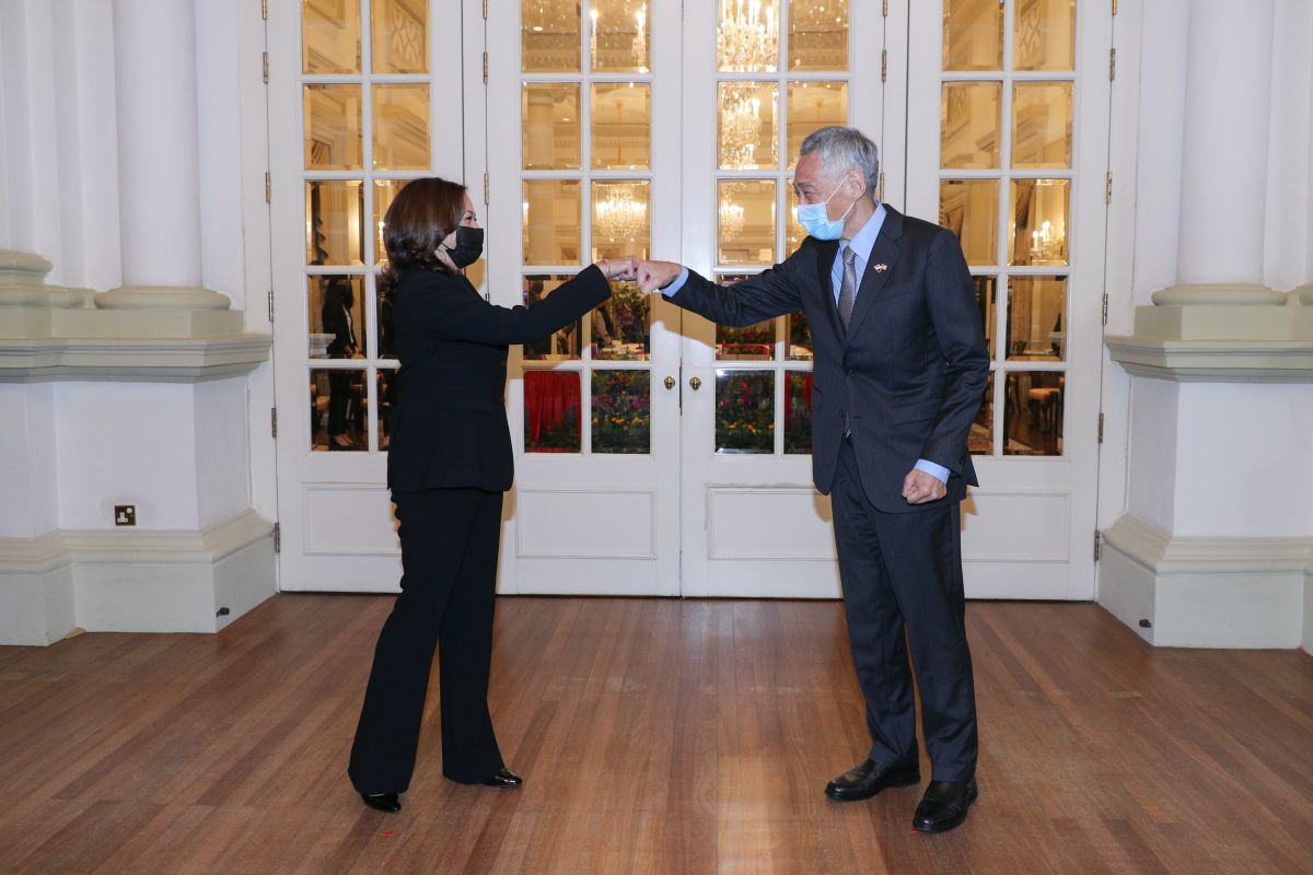 ▲賀錦麗訪問新加坡。（圖／翻攝自李顯龍推特）