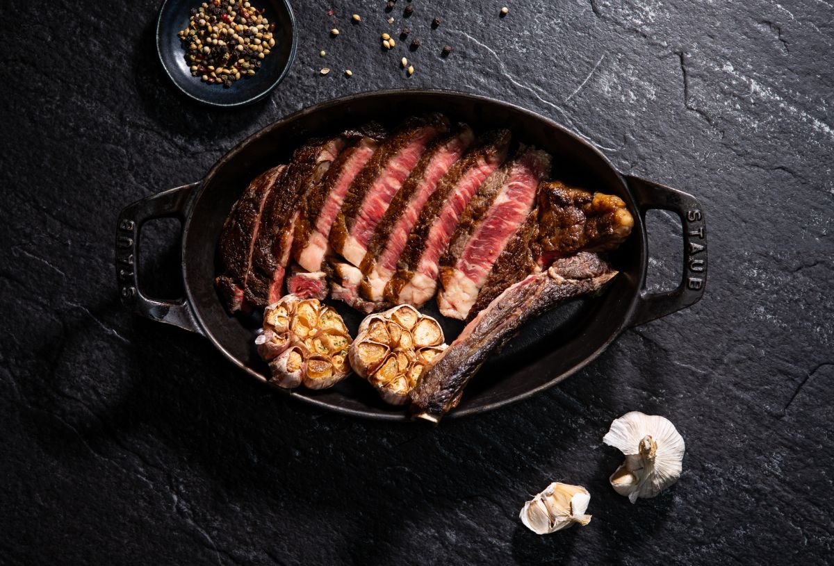 ▲A CUT牛排館二度蟬聯米其林一星。(圖／業者提供)