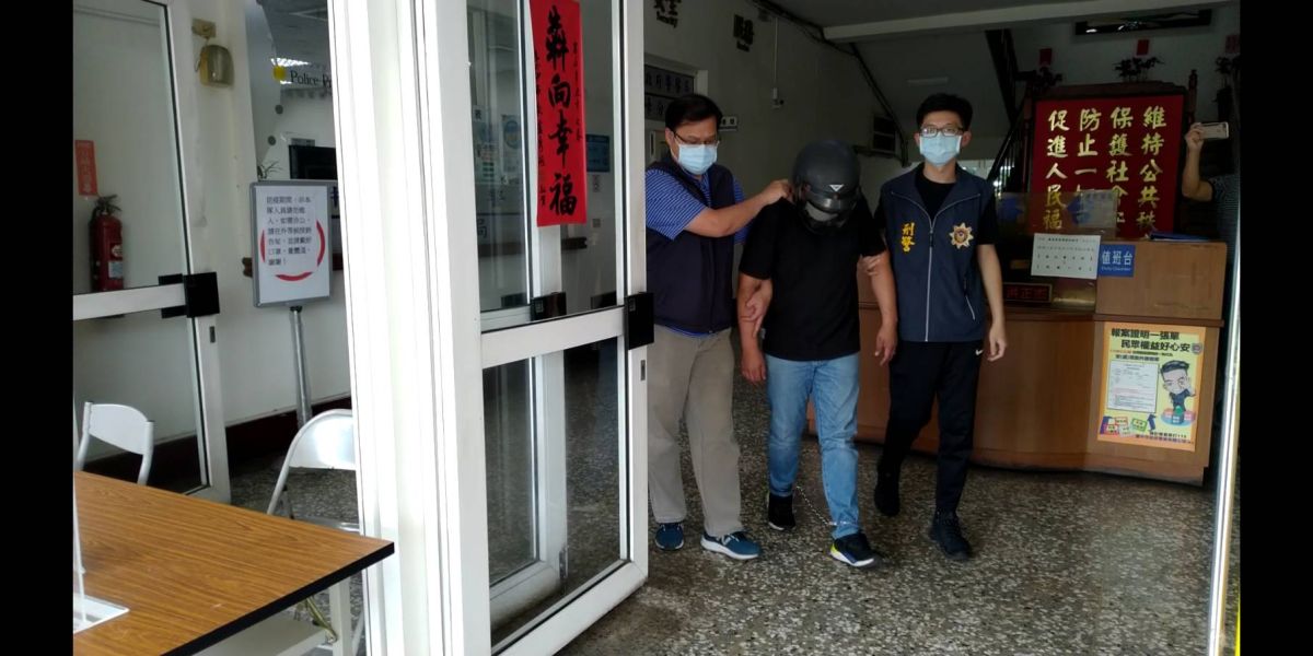 ▲中市霧峰警分局因偵辦槍砲案，發現曾嫌竟是國道開槍嫌犯(圖／警方提供2021.8.26)