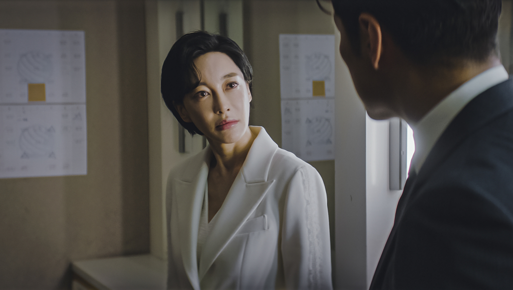 ▲金惠恩劇中為求上位不擇手段。（圖／myVideo）