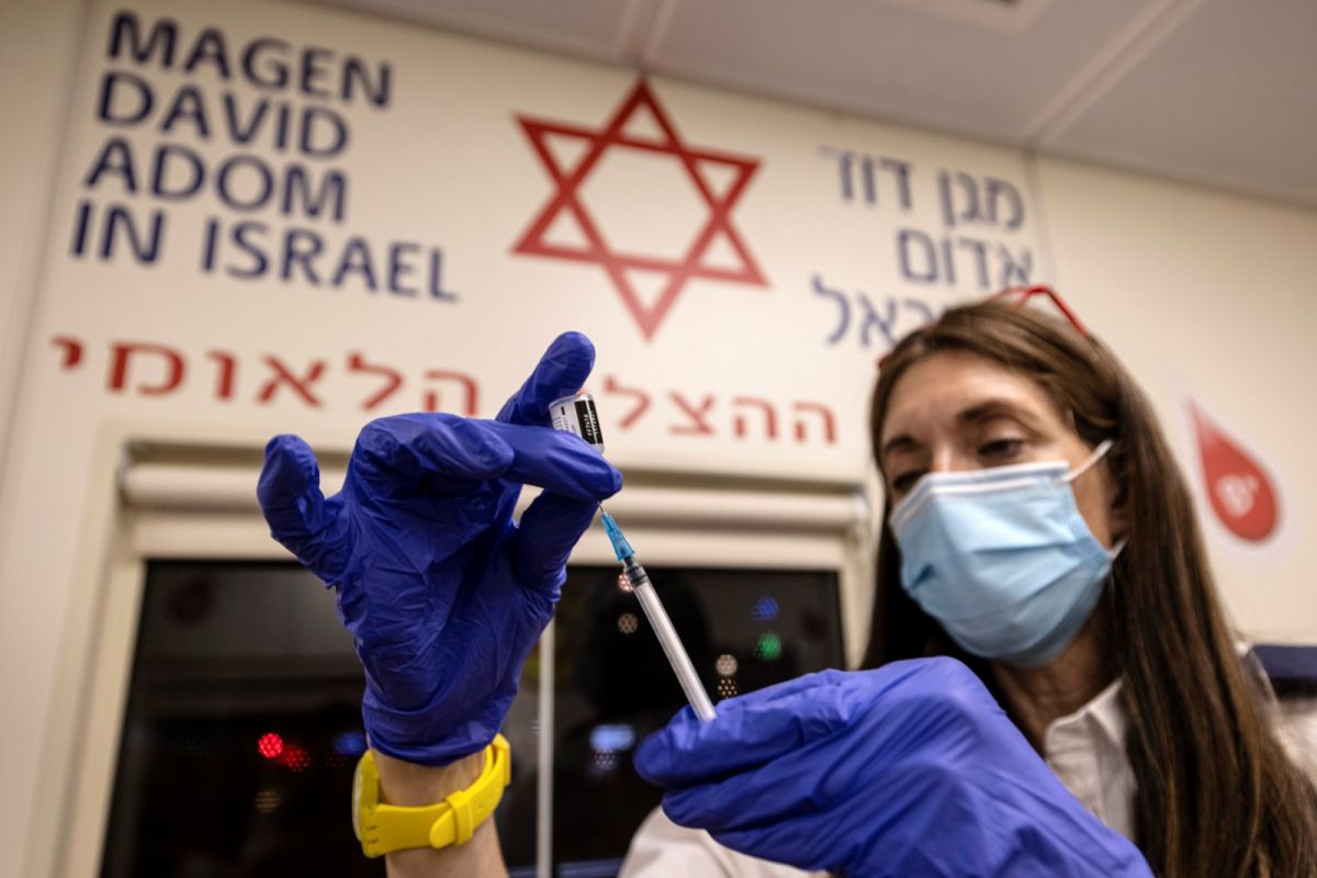 ▲以色列1份研究的初步結果表示，打完第4劑疫苗1週後，體內抗體可增至原來的5倍。資料照。（圖／美聯社／達志影像）