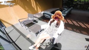 ▲KID女友擁有白皙長腿。(圖/野人七號部落YouTube) ▲KID女友擁有白皙長腿。(圖/野人七號部落YouTube)