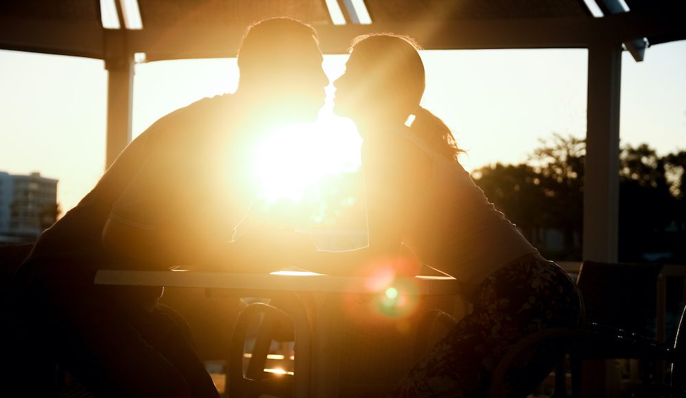 ▲很多人都會使用一些術語表達不同的感情狀況，但猛然一看完全猜不出是什麼意思，讓人一頭霧水。（圖／shutterstock）