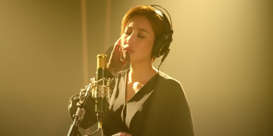 ▲A-Lin療癒渾厚的歌聲，總是撫慰你我心碎背後的堅強，相信我們都會更好的！（圖／《有一種悲傷》MV截圖）