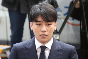 前BIGBANG勝利坐牢1年半！提早2天低調出獄恢復自由身

