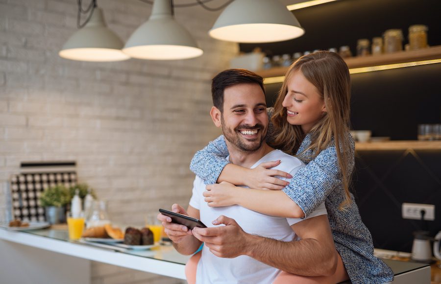 ▲如果你不說，沒有人會知道你的感受；如果你不問，你可能會誤會了很多事。（圖／Shutterstock）