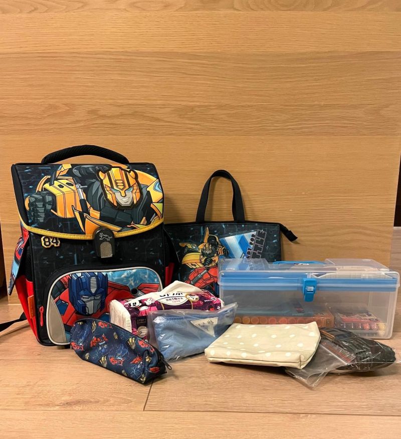 ▲蘇慧倫幫兒子準備文具用品。(圖/翻攝蘇慧倫臉書)
