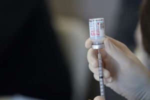 疏失！25人遭打未稀釋BNT疫苗　指揮中心下午說明檢討
