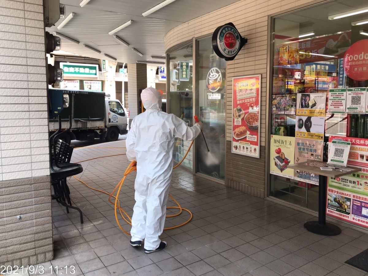 ▲案16119曾在高雄的超商出現足跡，目前已大清消完畢。（圖／高雄市環保局提供）