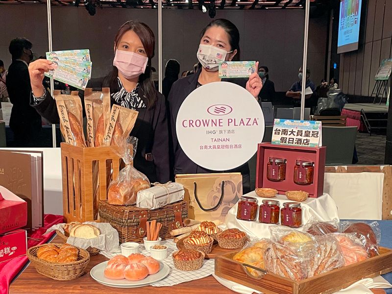 ▲台南大員冠假日酒店推出憑好康券消費500元折100元活動(圖/記者林怡孜攝,2021,09,06)