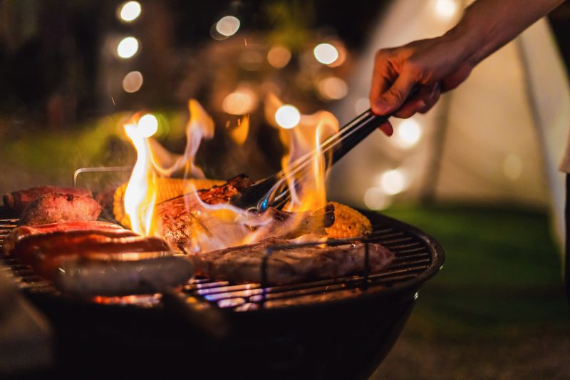▲今年因應疫情,居家烤肉需求上升。(圖/Shutterstock)