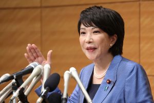 安倍晉三力挺　高市早苗力拚逆轉勝成首位女首相
