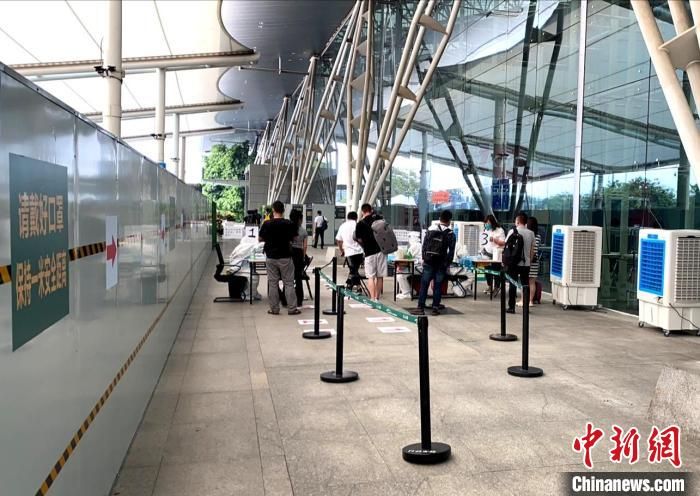 ▲中國福建省本土COVID-19疫情持續擴大，自10日至今，已有68名陽性病例，其中莆田市64例，泉州市4例。福建飛往廣東航班納入重點管控。（圖／美聯社／達志影像）