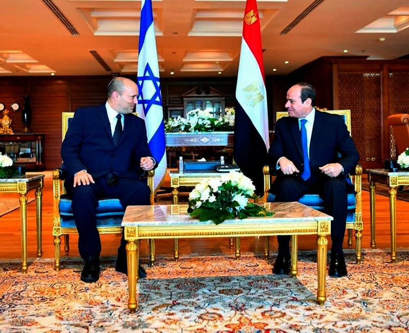 ▲以色列總理班奈特和埃及總統塞西會面，為以色列總理10年來首度正式訪問埃及。（圖／美聯社／達志影像）