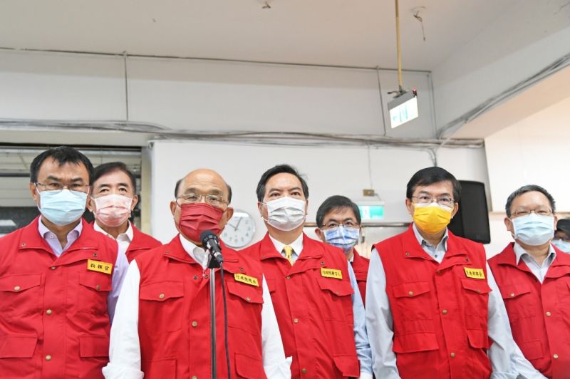 ▲行政院長蘇貞昌表示，已請指揮中心在疫情規範許可下適度開放，讓台灣漸漸回復正常生活。（圖／行政院提供）