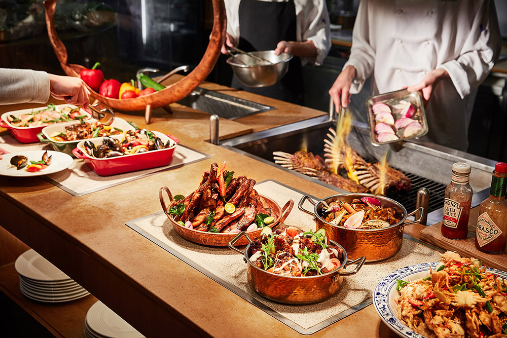 ▲台南遠東香格里拉遠東CAFÉ自助餐廳9月17日恢復周五晚餐；週六、週日午晚餐營運（圖／台南遠東香格里拉飯店提供）