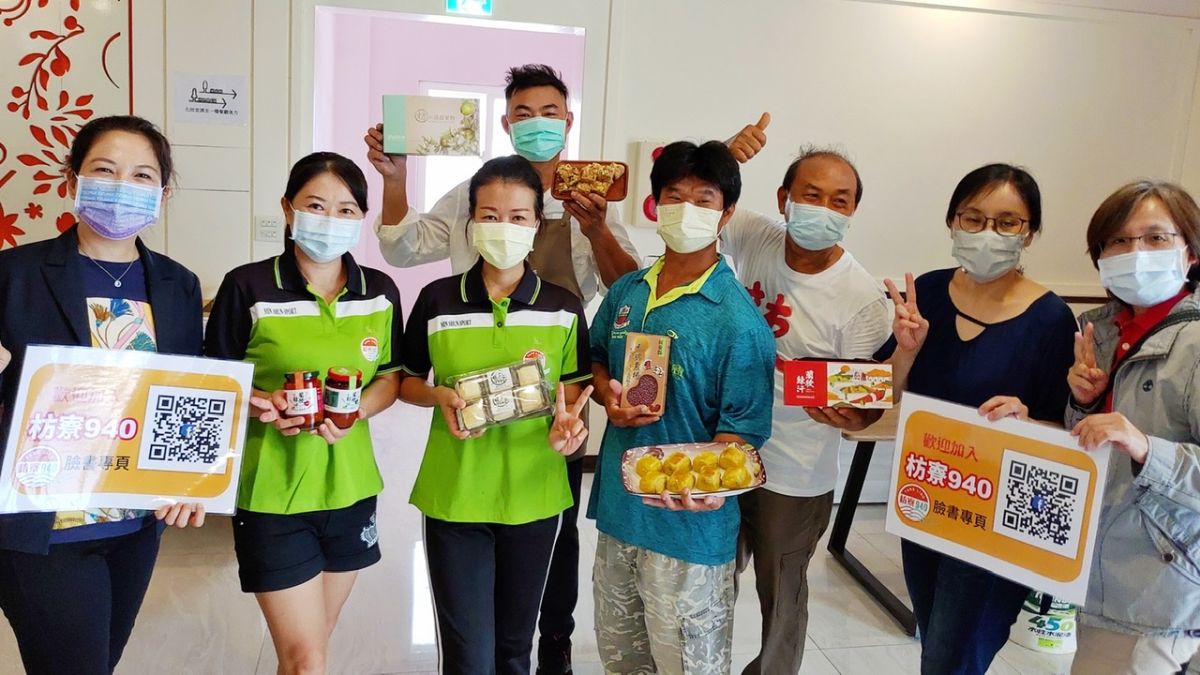 ▲同學用創意手法與60秒以內短片呈現枋寮940共11個品牌的魅力。（圖／記者陳美嘉攝，2021.09.16）