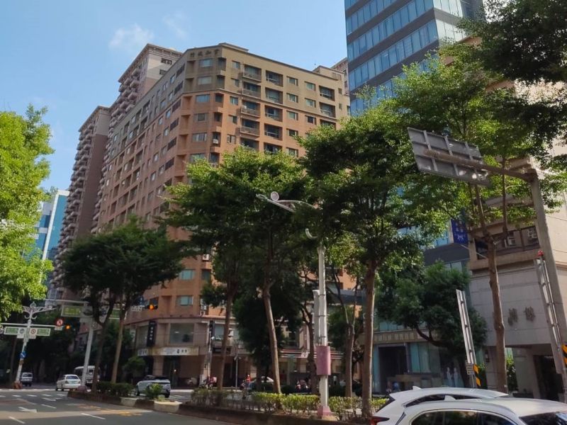 ▲年輕首購族若想在桃園市區購屋,只能找2房先求有再求好。(圖/NOWnews資料照片)