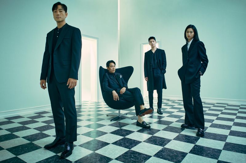 ▲朴海秀（左起）、李政宰、魏嘏雋、鄭浩妍為《魷魚遊戲》主要演員。（圖／Netflix）