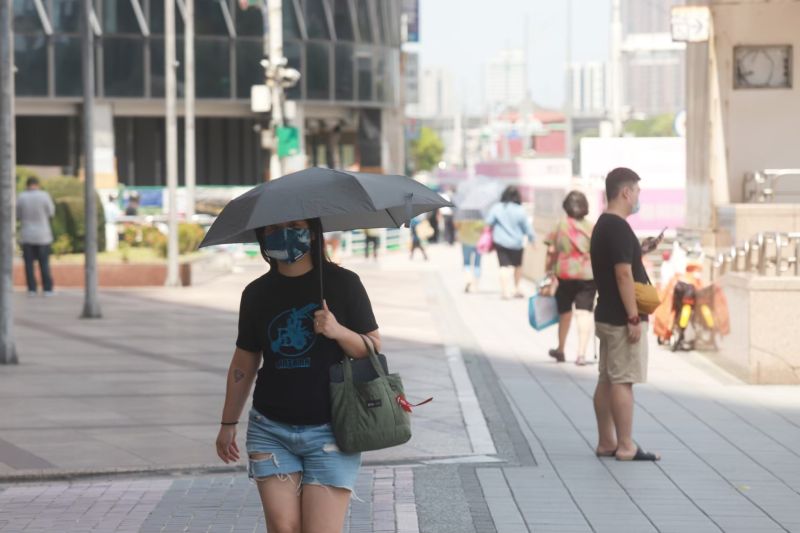 最高溫飆38度！午後降雨熱區在這裡　颱風最快下週一生成
