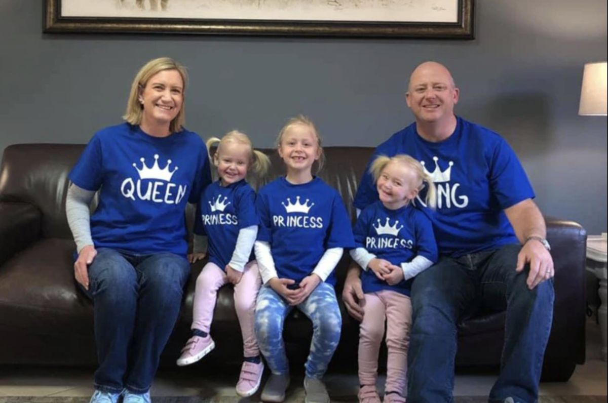 ▲狄克卡森一家人才從南非移居紐西蘭，未料就傳出人倫悲劇。（圖／翻攝自狄克卡森臉書）