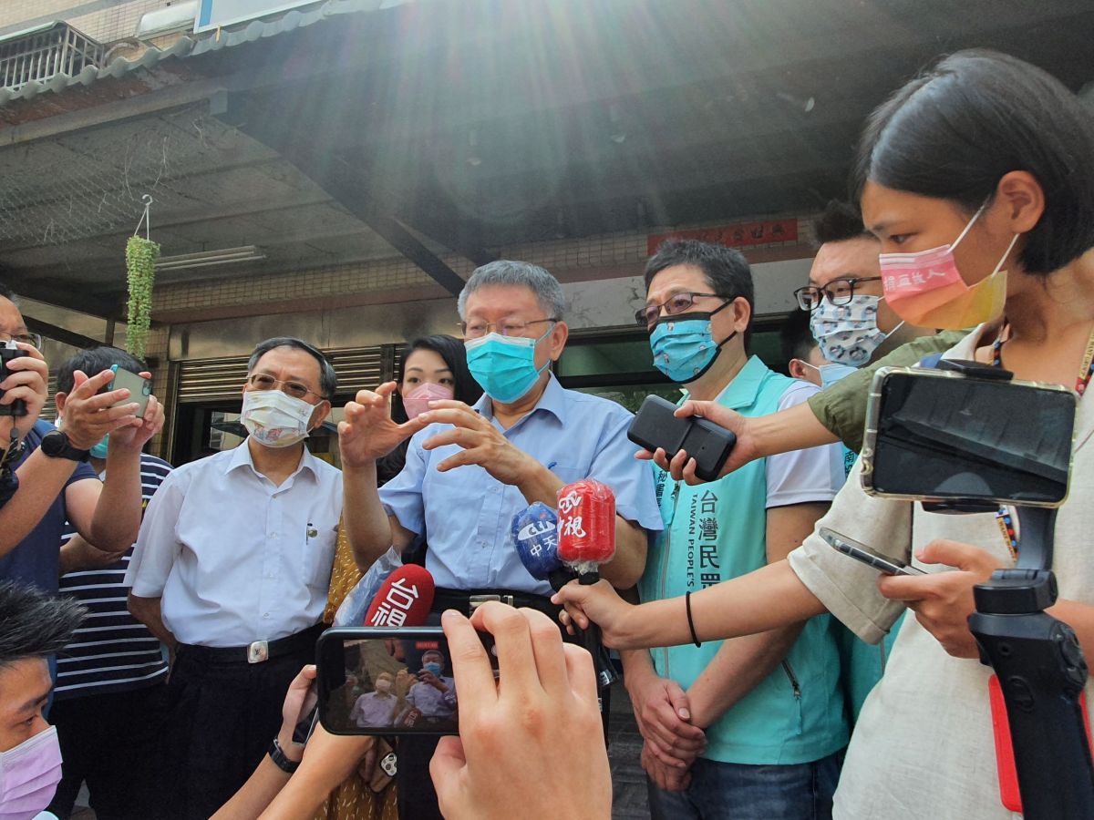 ▲民眾黨主席柯文哲、立委高虹安參加南投地方黨部活動，回應塔綠班議題。(圖／民眾黨黨部提供)