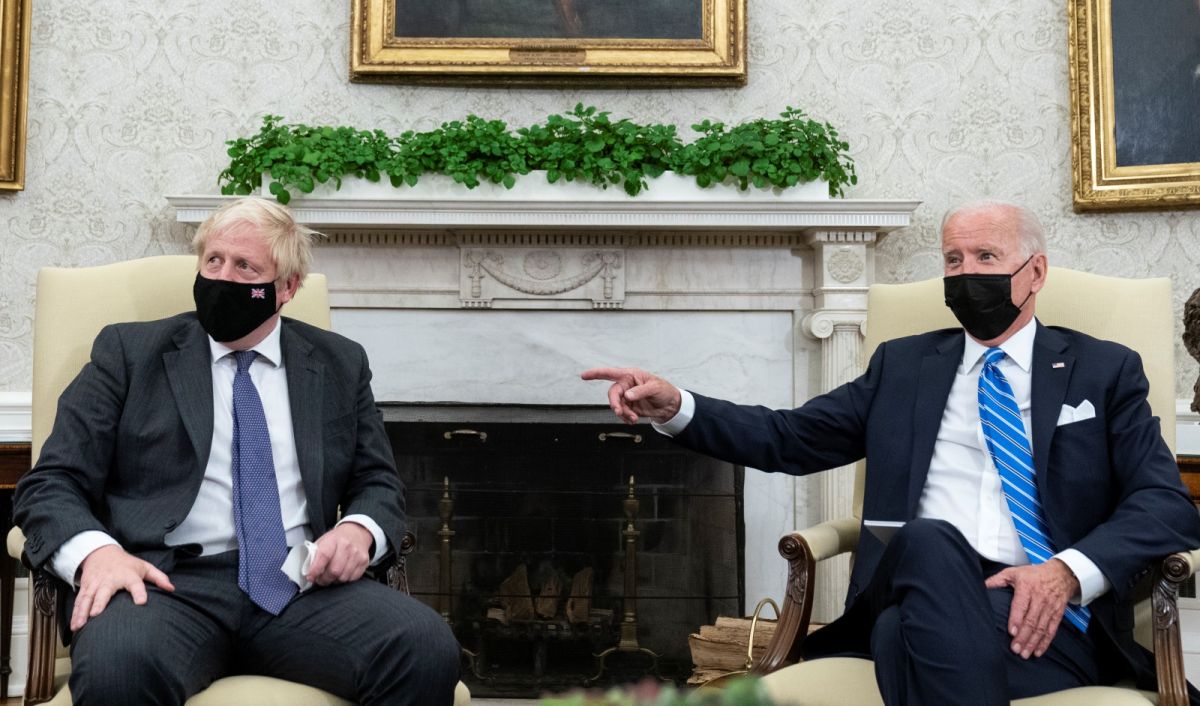 ▲英國首相強生21日在白宮與美國總統拜登會晤，英方事後評估英美未來一、兩年簽署自由貿易協定的機率不大。（圖／美聯社／達志影像）