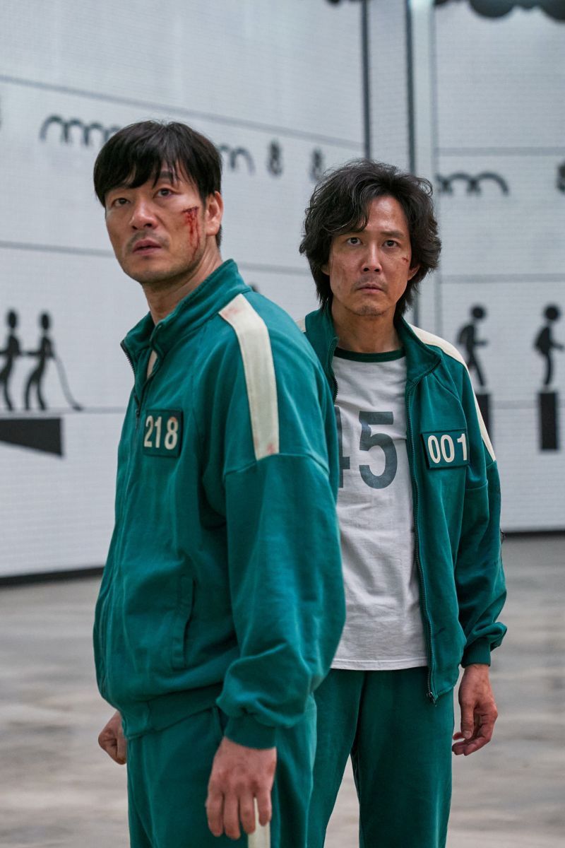 ▲朴海秀（左）與李政宰劇中反目成仇。（圖／Netflix）