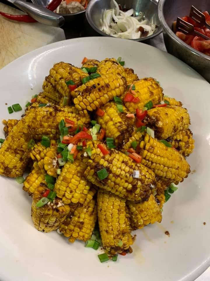 ▲網友分享自製的玉米料理。（圖／翻攝家常菜臉書）