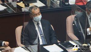 ▲國防部長邱國正陪同行政院長蘇貞昌赴立院,進行施政報告與備詢。(圖/記者呂炯昌攝.2021.09.28) ▲國防部長邱國正陪同行政院長蘇貞昌赴立院,進行施政報告與備詢。(圖/記者呂炯昌攝.2021.09.28)