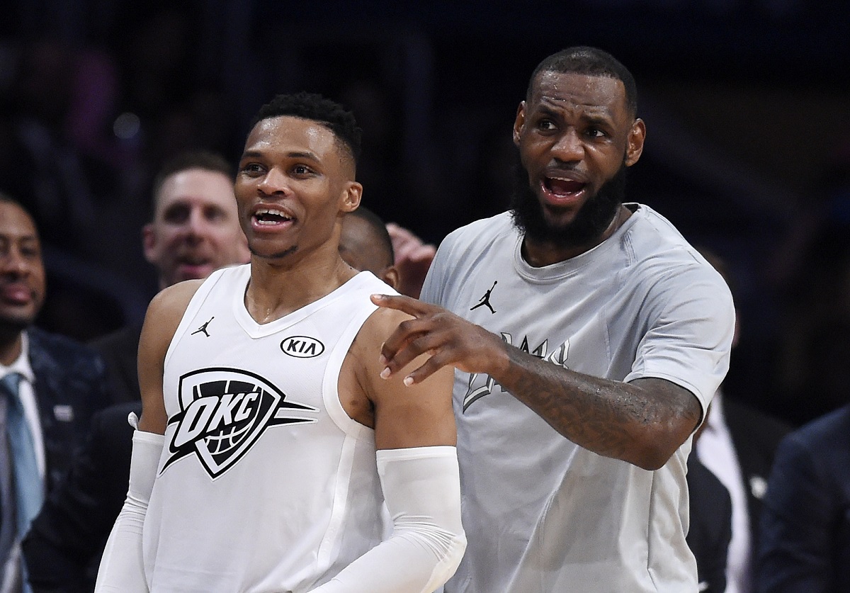 ▲湖人球星「詹皇」LeBron James和「威少」Russell Westbrook有望在明日出戰勇士的熱身賽初登場。（圖／美聯社／達志影像）