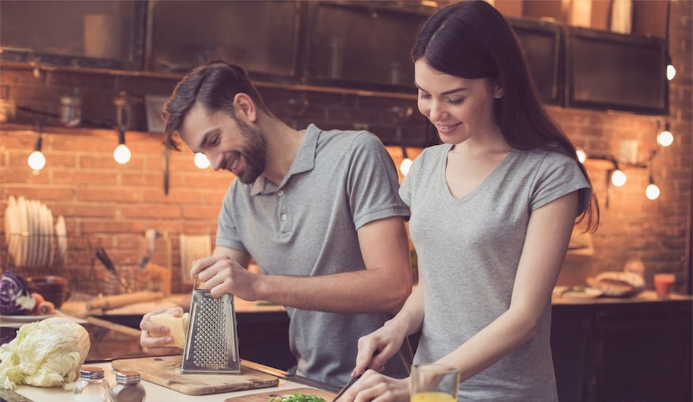 ▲婚姻，有時候站在不同的位置上，就有不同的看法。只是每個人的看法不同，喜歡的東西也不同。（圖／Shutterstock）