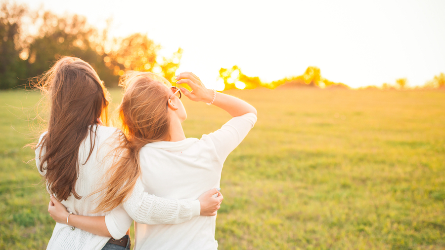 ▲12 星座這樣做，就是把你當「真朋友」了，一起來看看吧！（圖／Shutterstock）