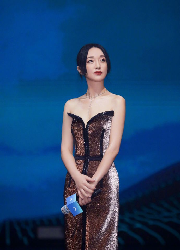 ▲周迅是大陸影后級演員。(圖/周迅微博)