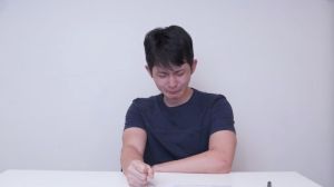 ▲針對龍龍指控遭到老K霸凌一事,博恩今天出面解釋,影片中落淚喊話老K「為什麼就是不肯道歉」。(圖/薩泰爾娛樂YT) ▲針對龍龍指控遭到老K霸凌一事,博恩今天出面解釋,影片中落淚喊話老K「為什麼就是不肯道歉」。(圖/薩泰爾娛樂YT)